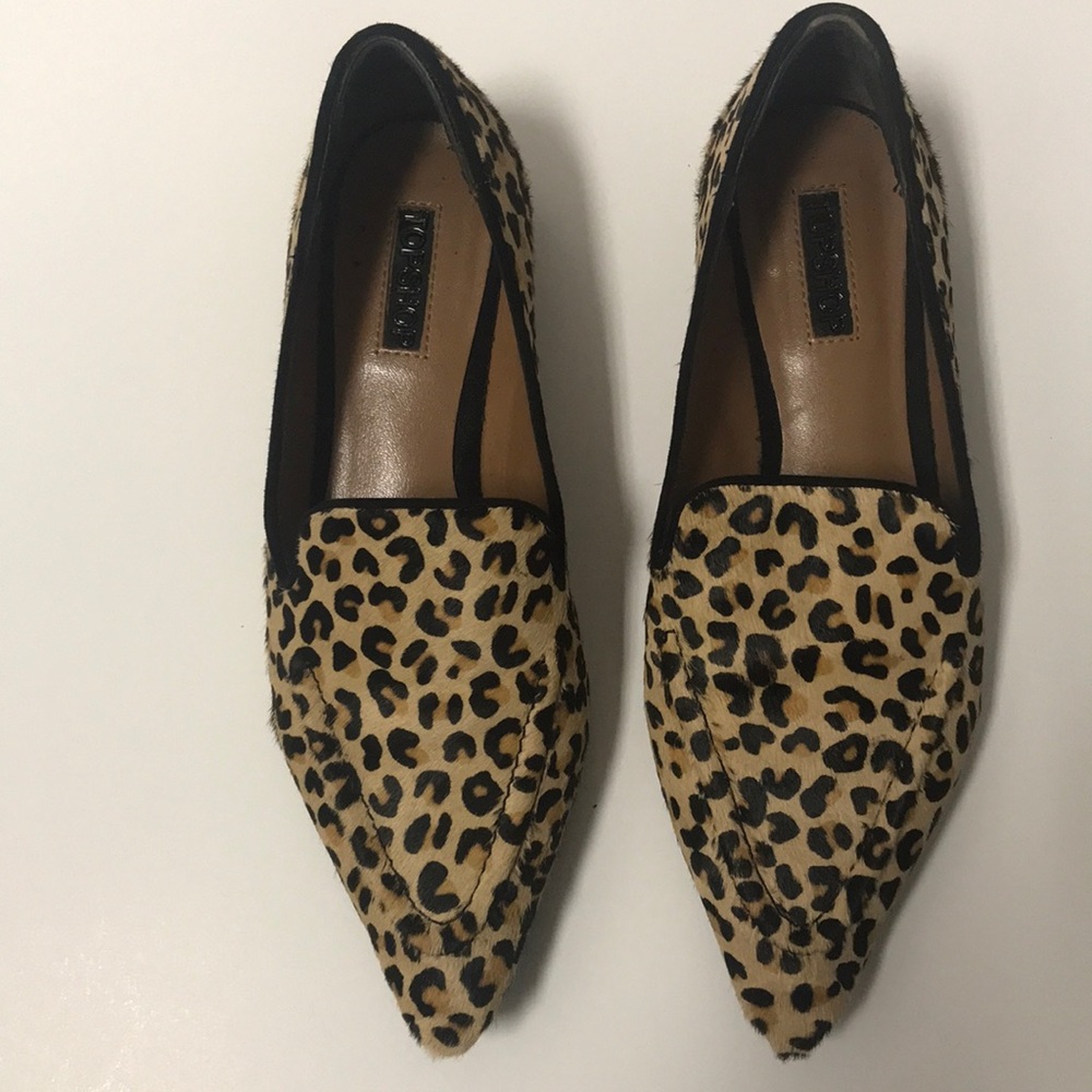 🎉HP. Topshop hair on hide pointed flats. Size 37